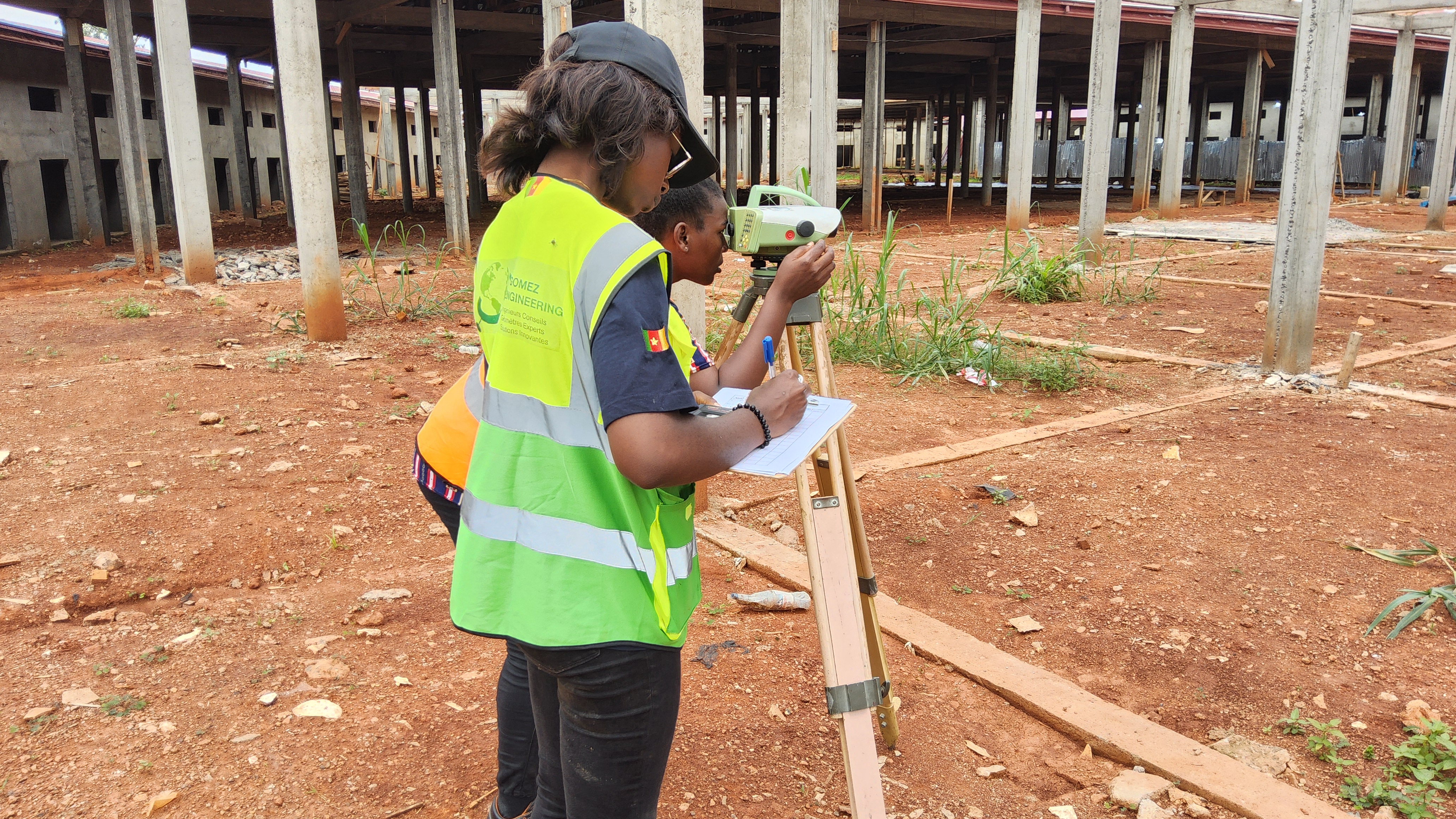 Espace Sauvette de l'Émergence — Marché Mokolo Yaoundé (6 ha)
